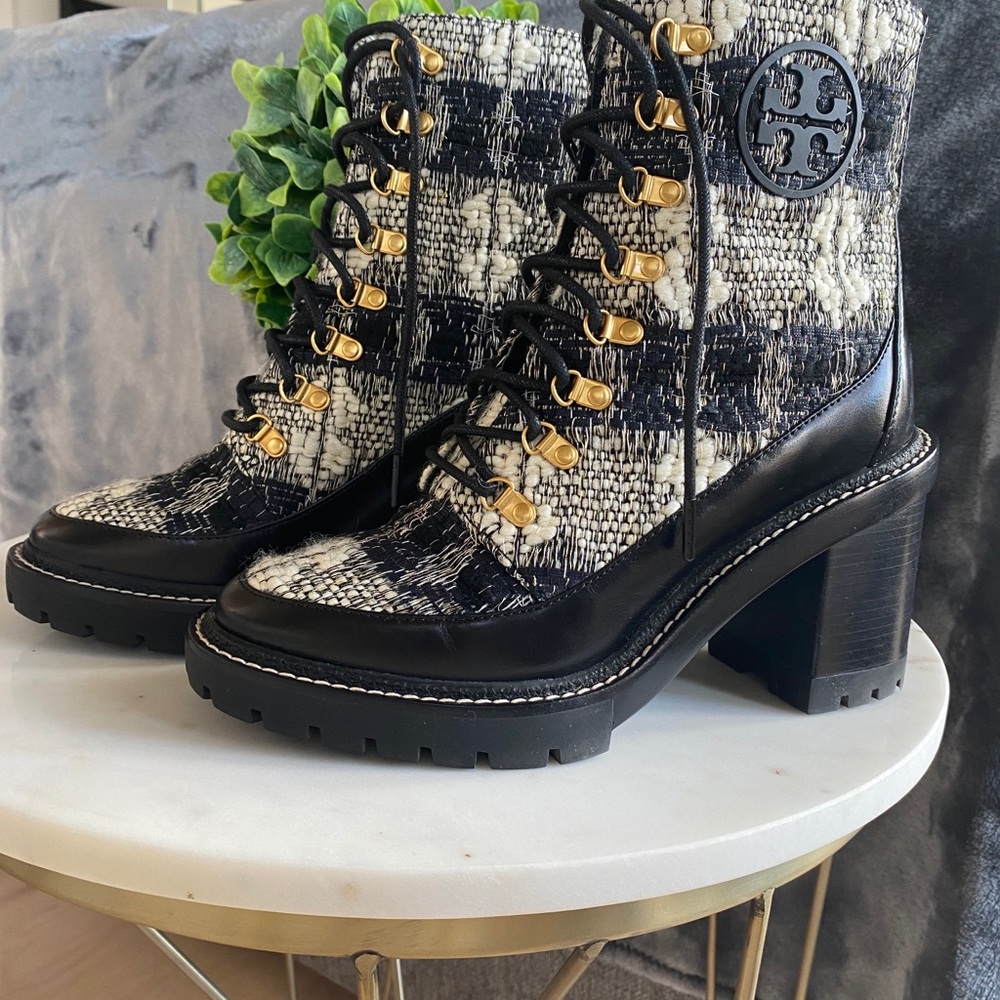 NWOT 😍 Tory Burch Miller Wool Lug Sole Boots